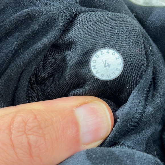 Lululemon Align Crop *21" Sequoia Camo Print Deep Coal Black - Picture 6 of 6